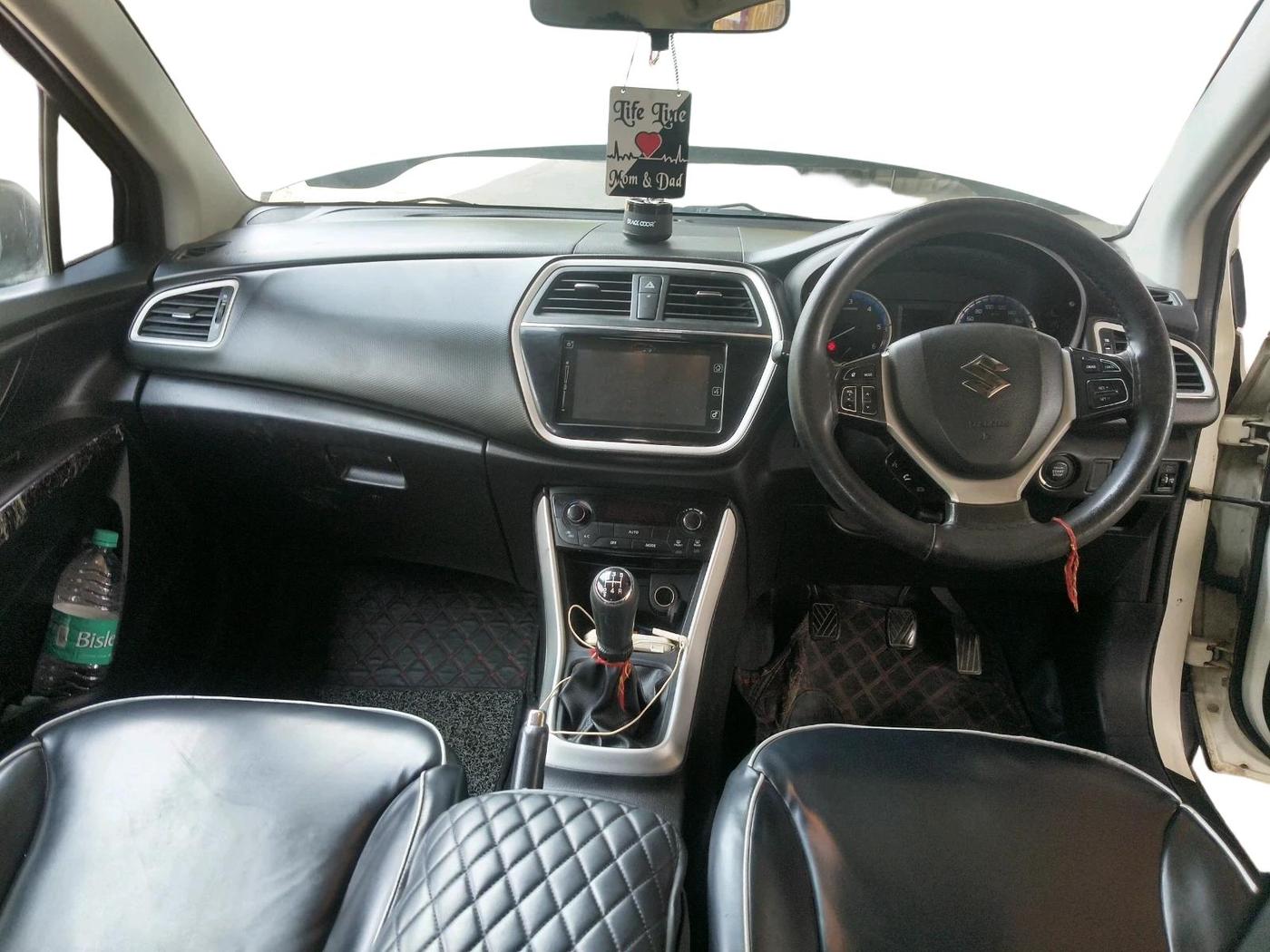 2015 Maruti S Cross ZETA 1.3, Diesel, Manual, 1,03,827 km, interior