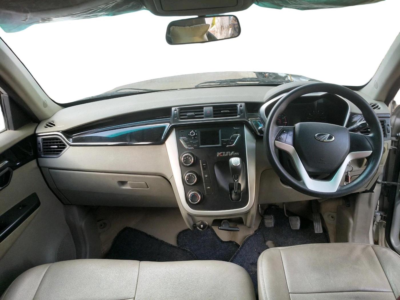 2016 Mahindra Kuv100 K6 PLUS D 6 STR, Diesel, Manual, 96,573 km, interior