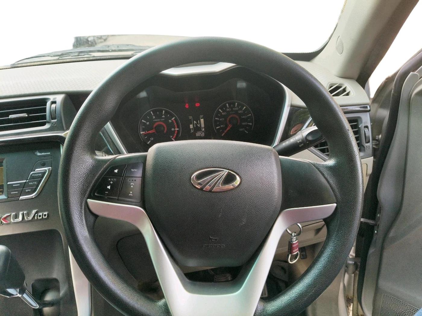 2016 Mahindra Kuv100 K6 PLUS D 6 STR, Diesel, Manual, 96,573 km, interior