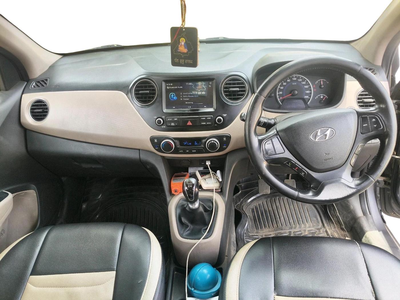 2017 Hyundai Grand i10 ASTA U2 1.2 CRDI, Diesel, Manual, 1,65,733 km, interior