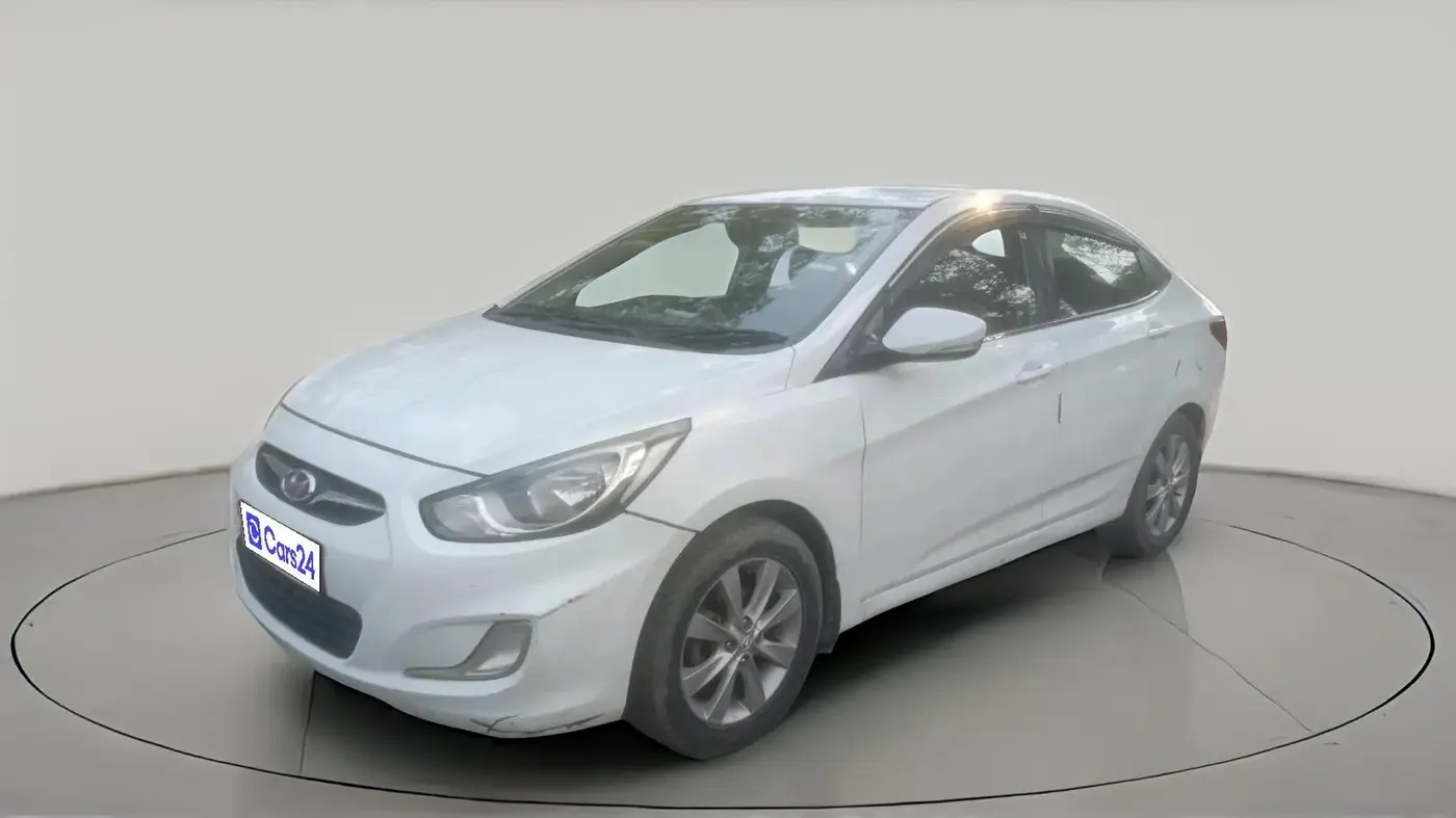 2012 Hyundai Verna FLUIDIC 1.6 CRDI SX, Diesel, Manual, 1,07,473 km, exterior