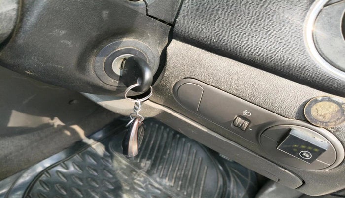 2012 Hyundai i10 MAGNA 1.1, CNG, Manual, 99,282 km, interior