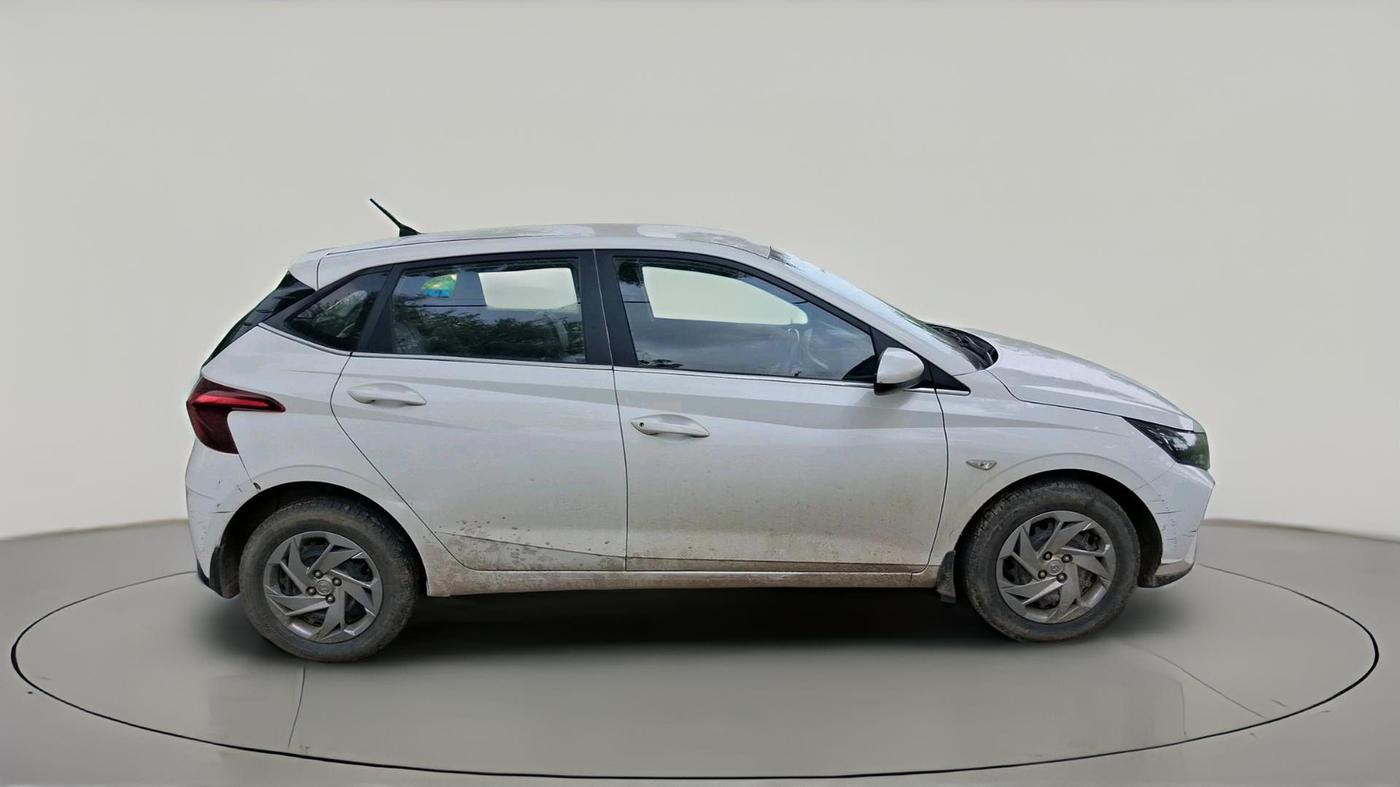 2022 Hyundai NEW I20 MAGNA 1.5 MT, Diesel, Manual, 1,27,776 km, exterior