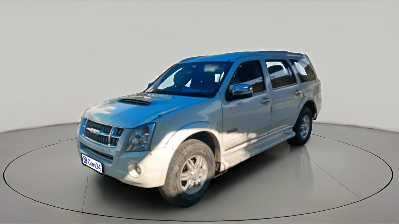 2015 ISUZU MU-7 4x2 MT, Diesel, Manual, 88,335 km, exterior
