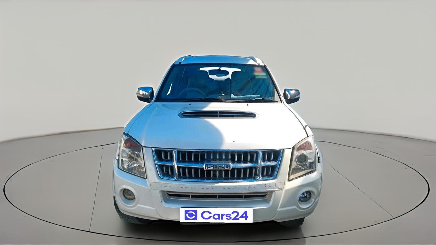 2015 ISUZU MU-7 4x2 MT, Diesel, Manual, 88,335 km, exterior