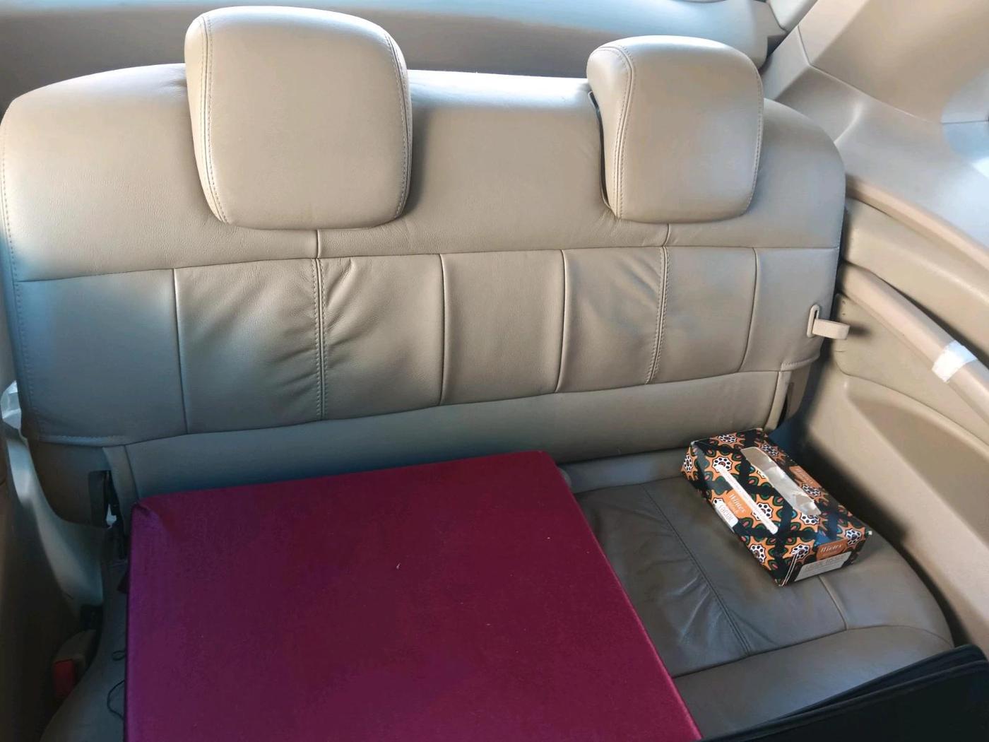 2015 ISUZU MU-7 4x2 MT, Diesel, Manual, 88,335 km, interior