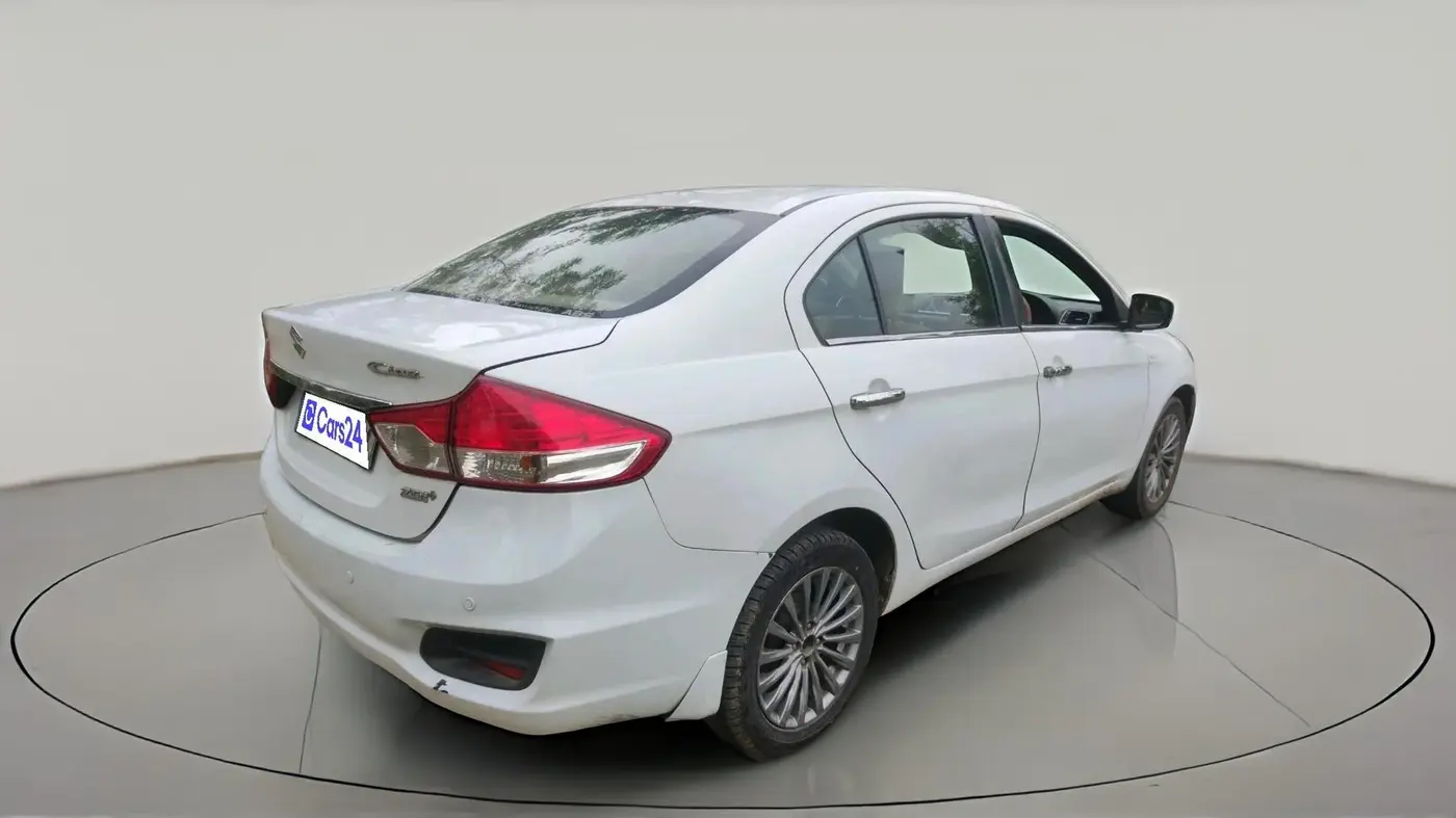 2015 Maruti Ciaz ZDI+, Diesel, Manual, 1,21,729 km, exterior