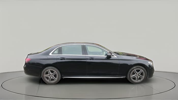 2023 Mercedes Benz E Class E 220d AMG Line, Diesel, Automatic, 36,425 km, exterior