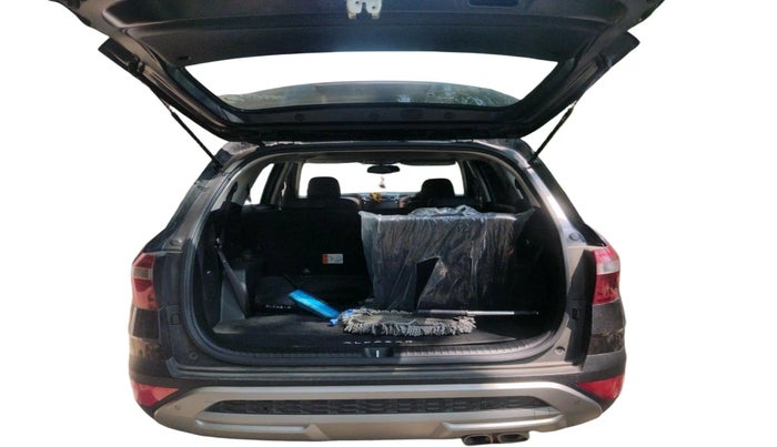 2022 Hyundai ALCAZAR PLATINUM 2.0 MT 7STR, Petrol, Manual, 15,022 km, exterior