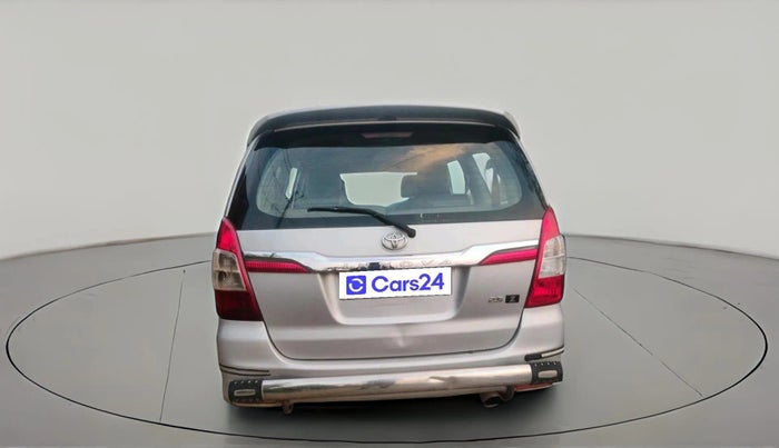 2014 Toyota Innova 2.5 ZX 7 STR, Diesel, Manual, 1,24,833 km, exterior