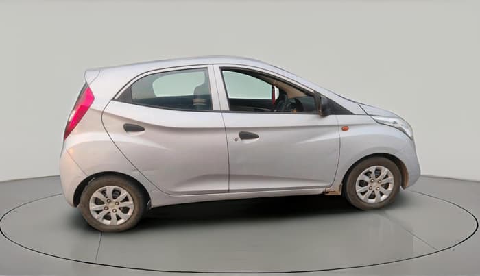 2017 Hyundai Eon 1.0 MAGNA +, Petrol, Manual, 1,15,528 km, exterior