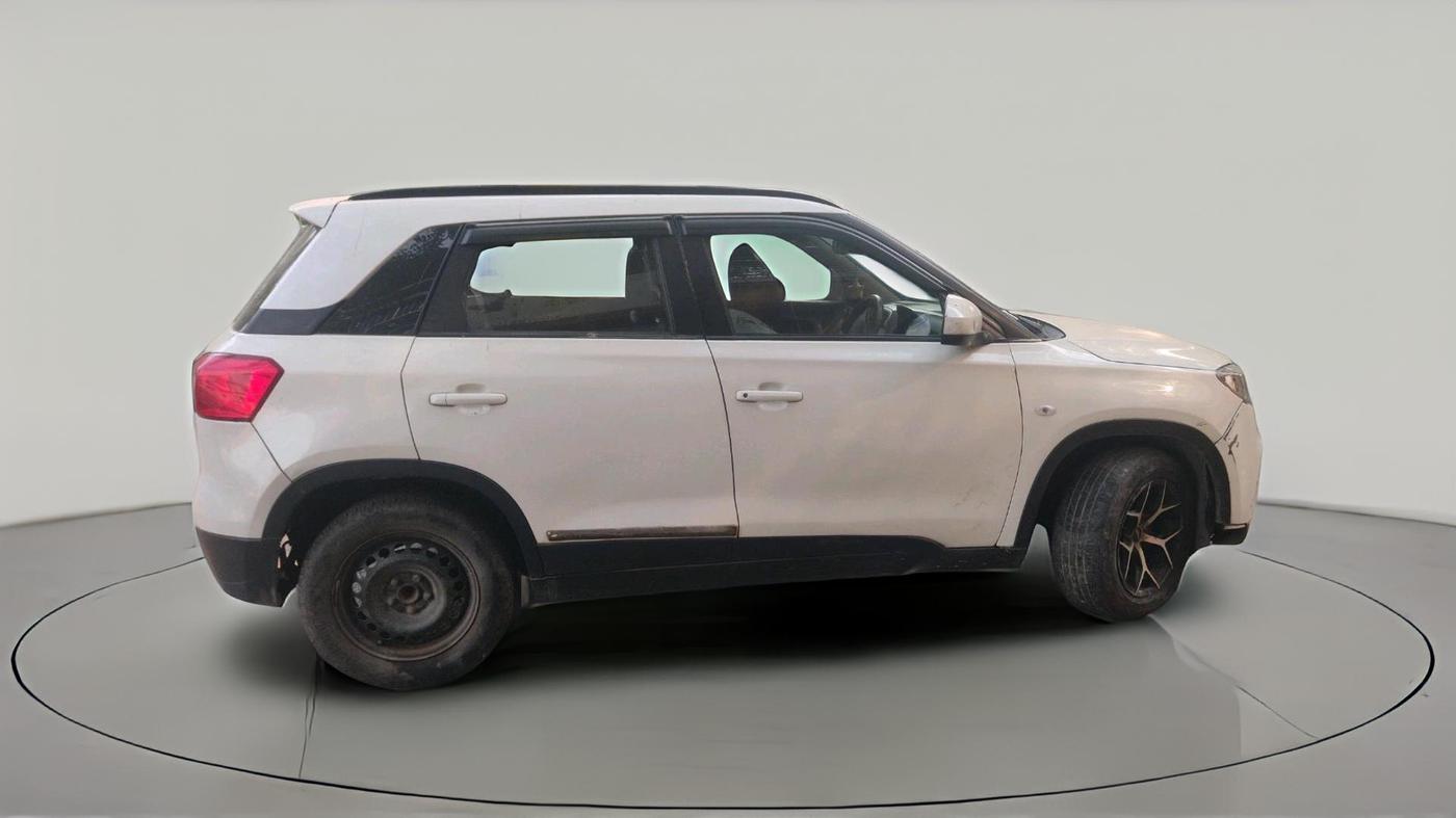 2016 Maruti Vitara Brezza VDI, Diesel, Manual, 1,40,722 km, exterior