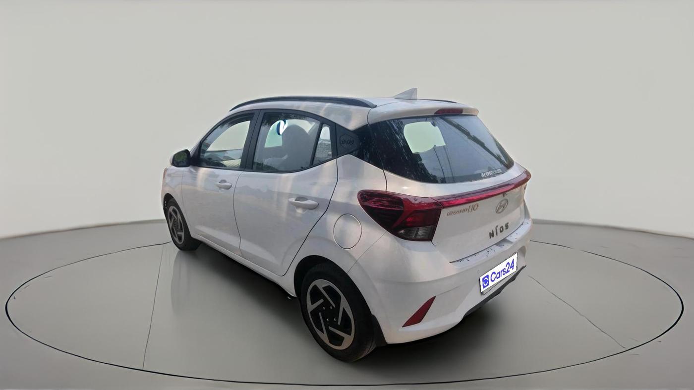 2025 Hyundai GRAND I10 NIOS Sportz 1.2 HY-CNG Duo, CNG, Manual, 34,281 km, exterior
