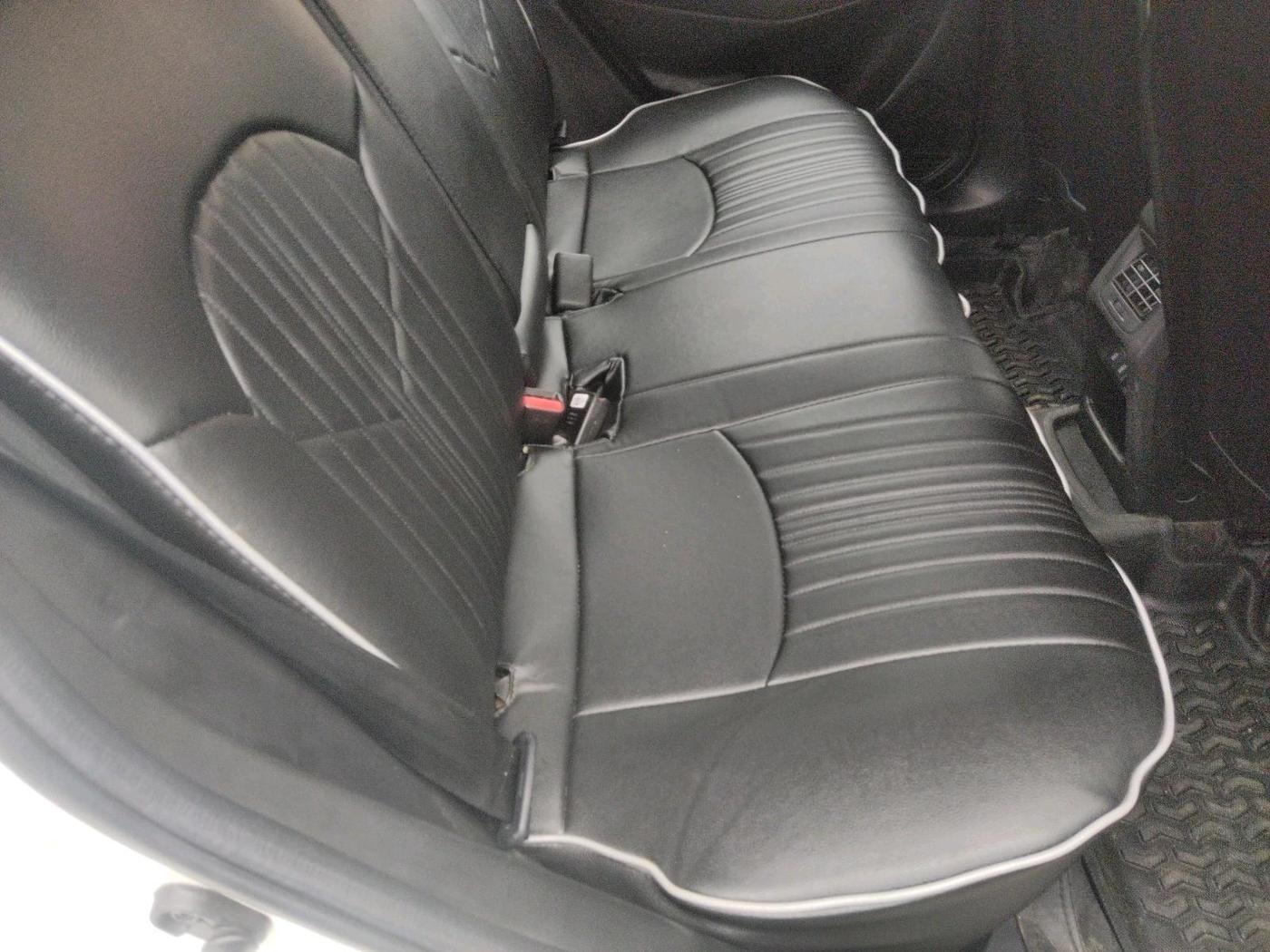 2024 Toyota URBAN CRUISER HYRYDER S HYBRID, Hybrid, Automatic, 25,837 km, interior