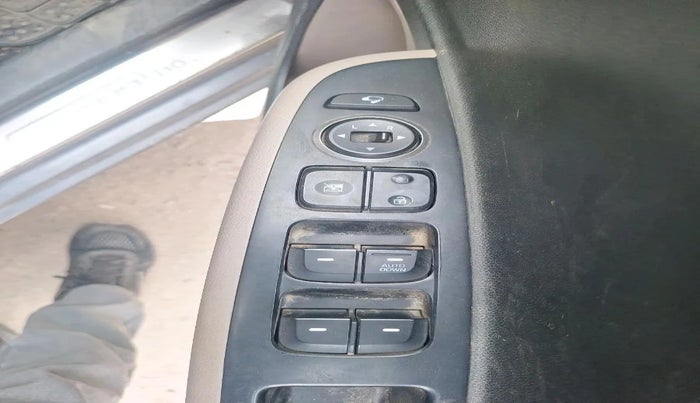 2018 Hyundai Grand i10 ASTA 1.2 KAPPA VTVT, Petrol, Manual, 23,808 km, interior