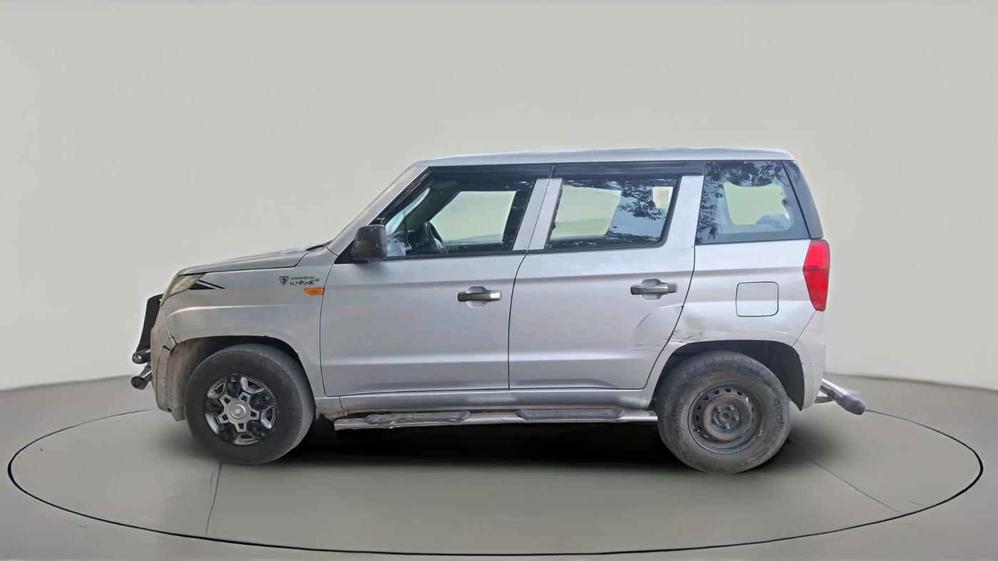 2015 Mahindra TUV300 T4 PLUS, Diesel, Manual, 1,56,507 km, exterior