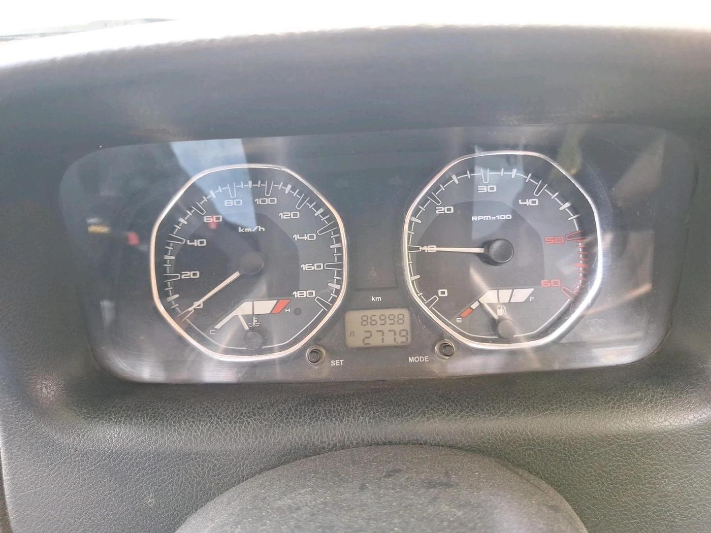 2015 Tata Indigo ECS LX TDI, Diesel, Manual, 86,998 km, interior