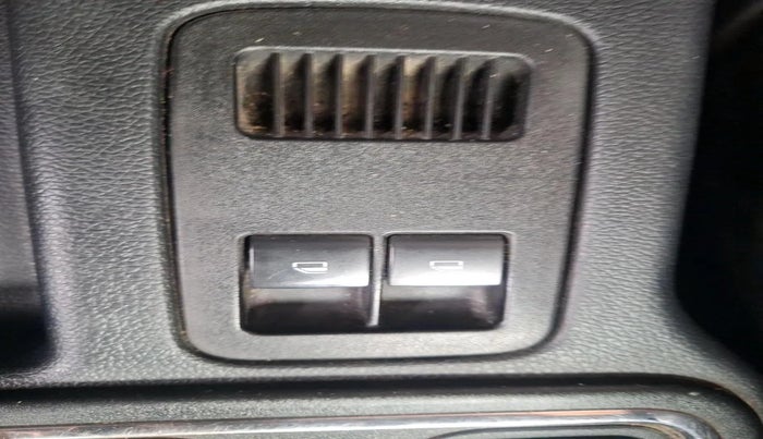 2024 Mahindra Thar LX D HT 2WD MT, Diesel, Manual, 40,768 km, interior