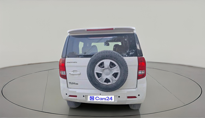 2015 Mahindra TUV300 T6, Diesel, Manual, 1,39,020 km, exterior