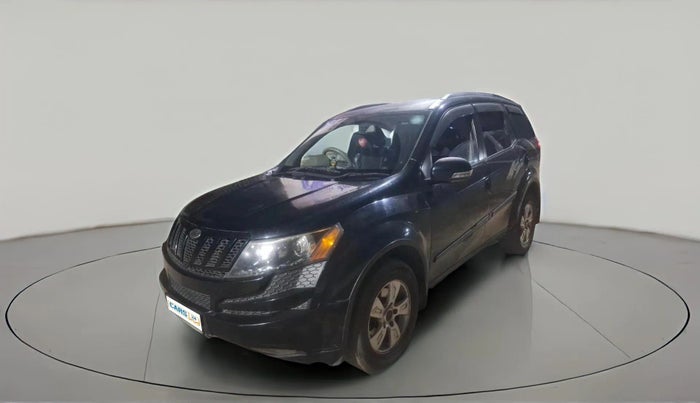 2015 Mahindra XUV500 W8, Diesel, Manual, 1,28,000 km, exterior