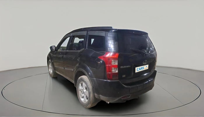 2015 Mahindra XUV500 W8, Diesel, Manual, 1,28,000 km, exterior