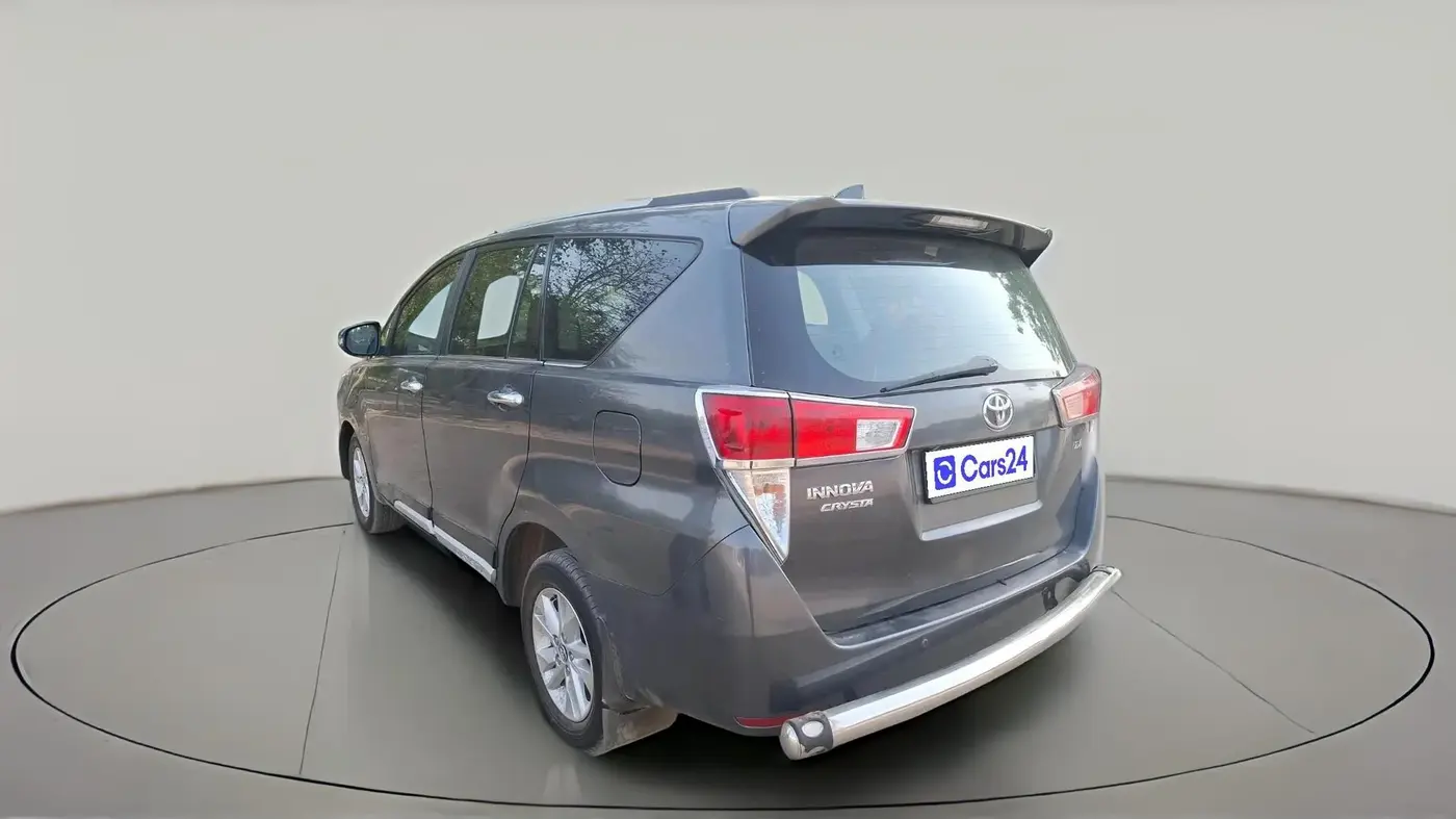 2019 Toyota Innova Crysta 2.4 VX 7 STR, Diesel, Manual, 1,38,788 km, exterior