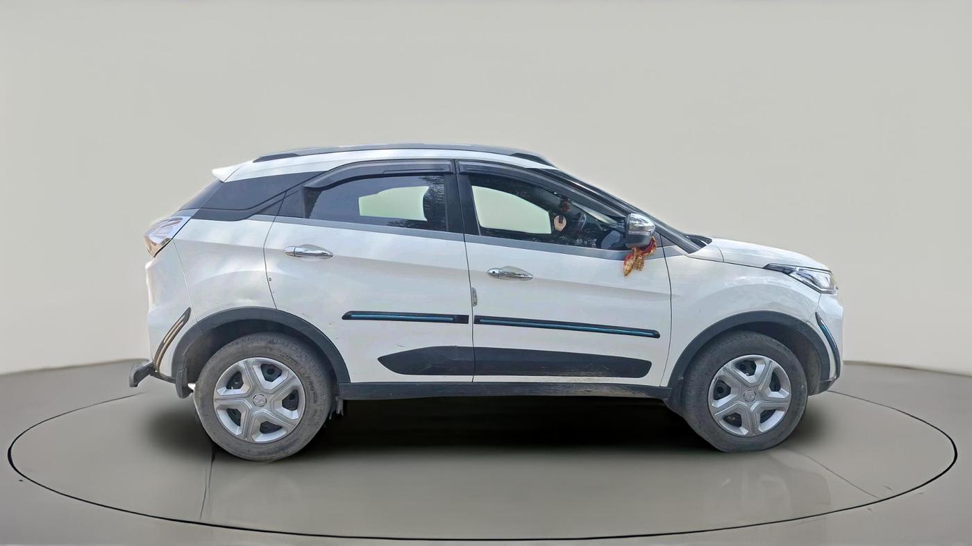 2021 Tata NEXON XM SUNROOF PETROL, Petrol, Manual, 44,616 km, exterior