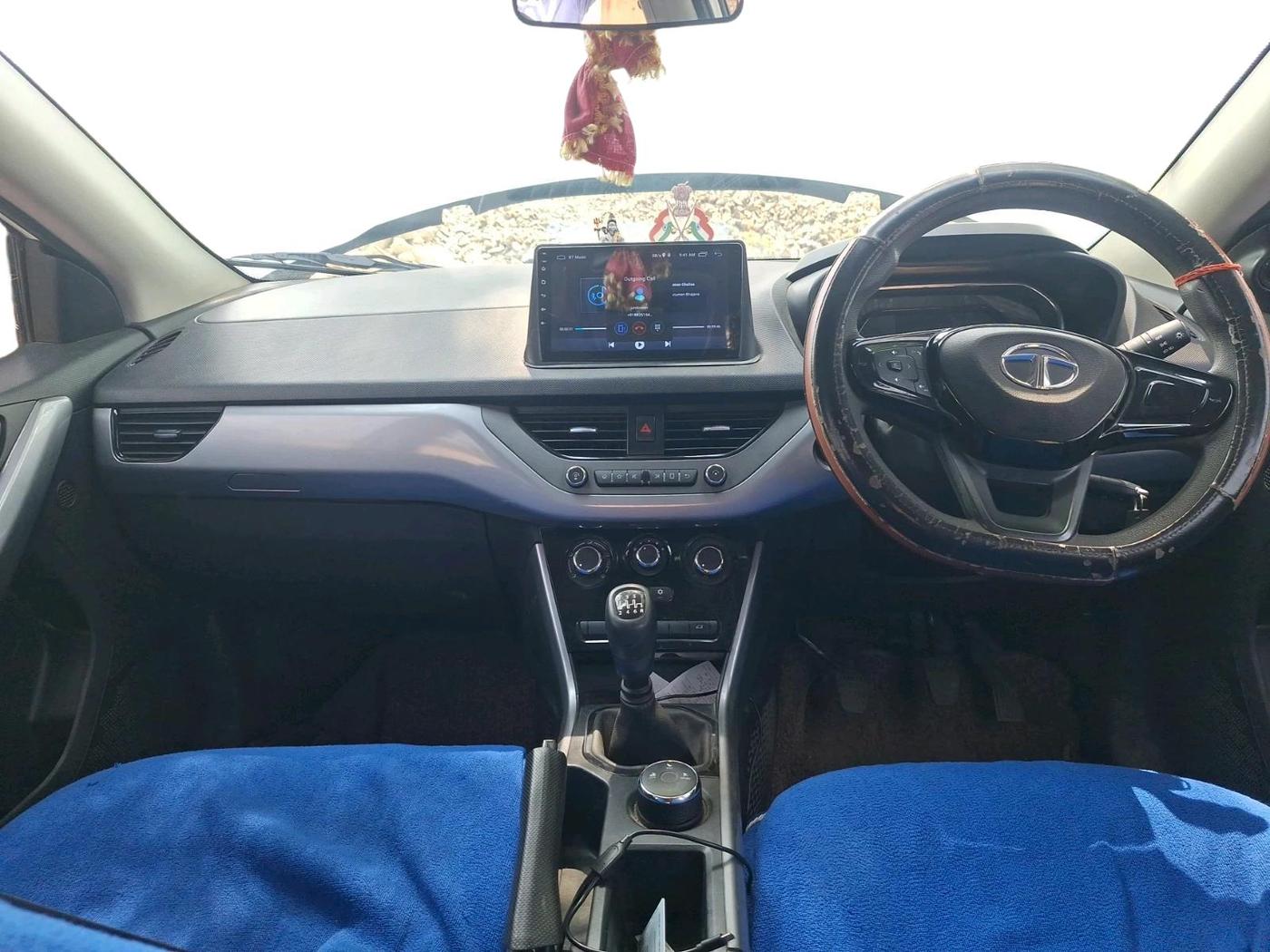 2021 Tata NEXON XM SUNROOF PETROL, Petrol, Manual, 44,616 km, interior