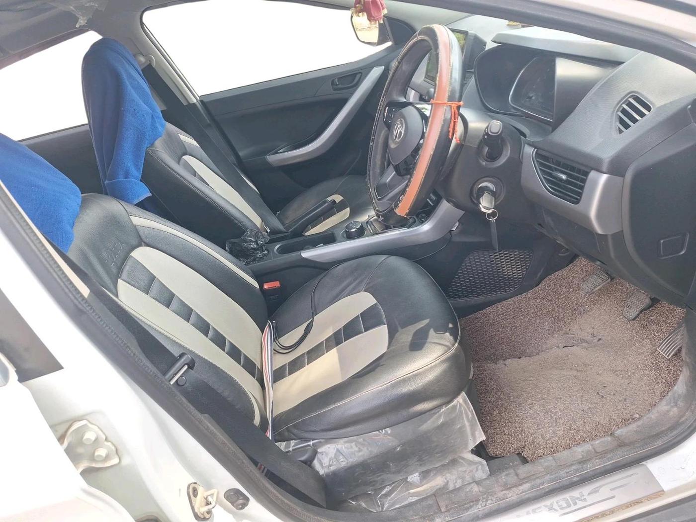 2021 Tata NEXON XM SUNROOF PETROL, Petrol, Manual, 44,616 km, interior