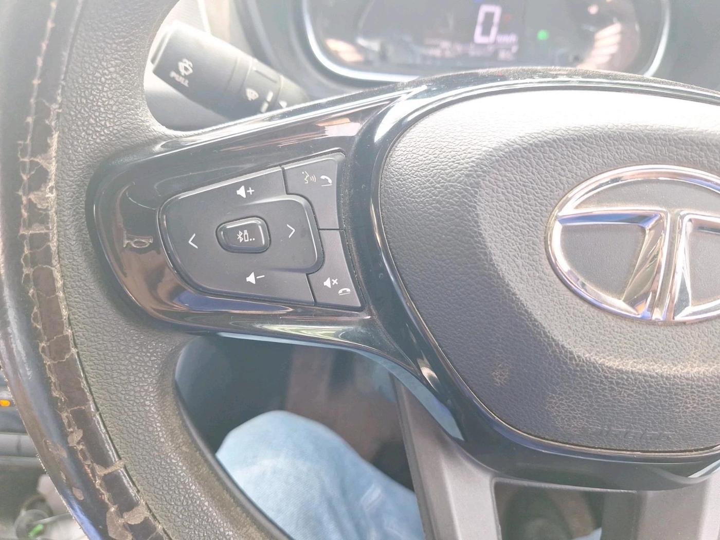 2021 Tata NEXON XM SUNROOF PETROL, Petrol, Manual, 44,616 km, interior
