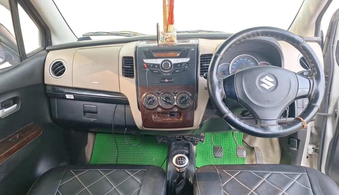 2017 Maruti Wagon R 1.0 VXI, Petrol, Manual, 75,807 km, interior