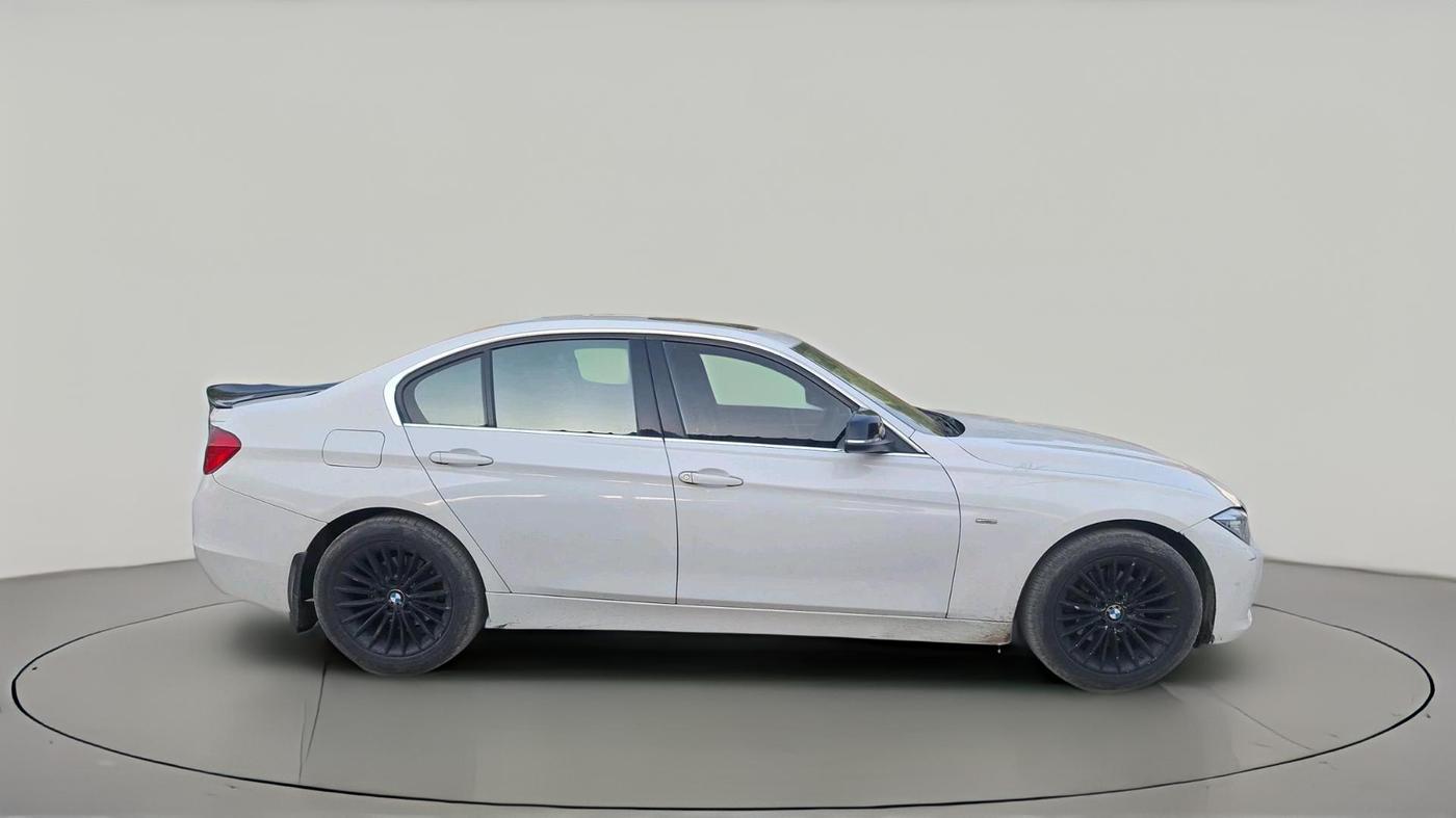 2015 BMW 3 Series 320D LUXURYLINE, Diesel, Automatic, 37,074 km, exterior