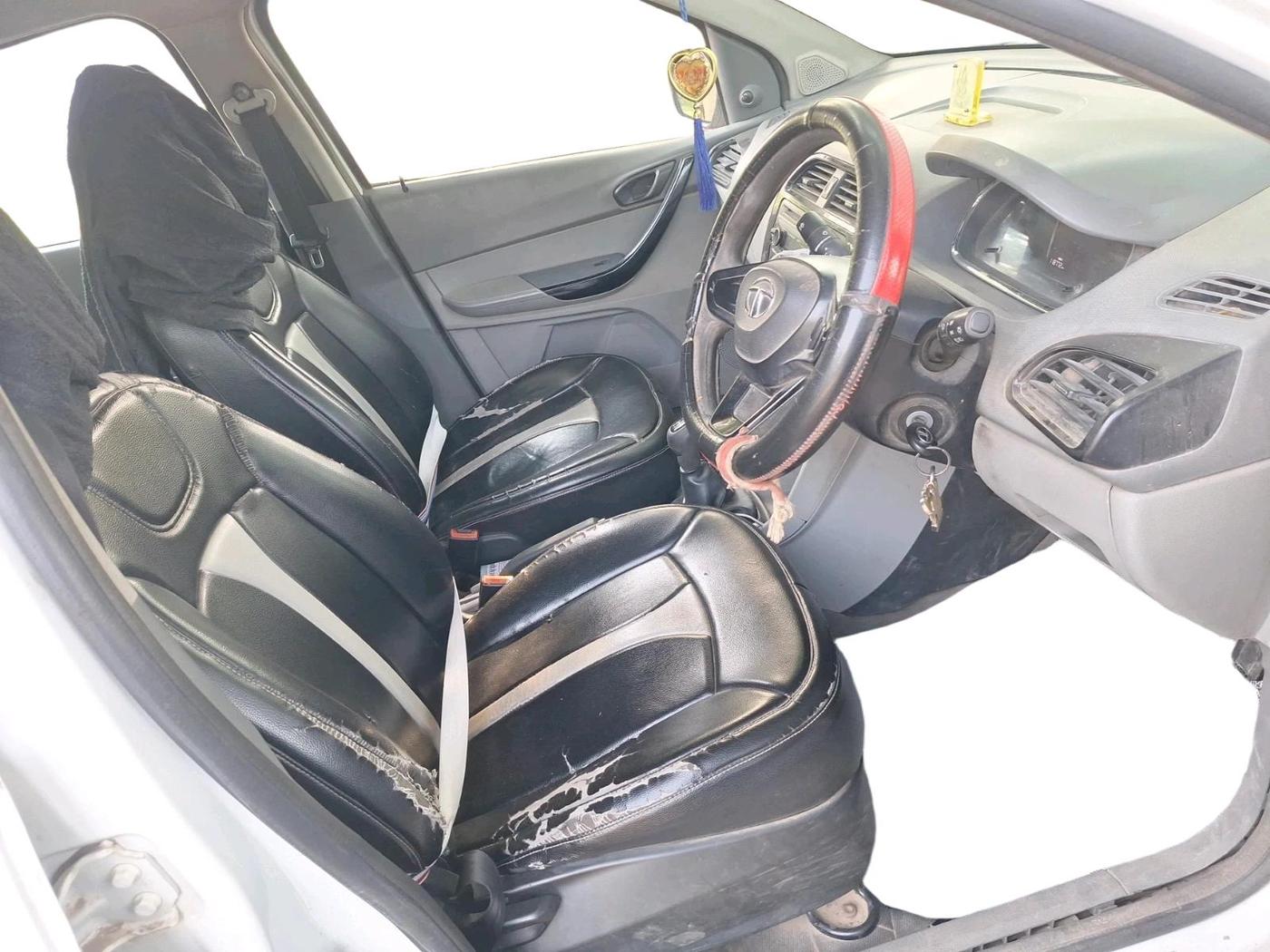 2021 Tata TIGOR XE PETROL, Petrol, Manual, 1,18,772 km, interior