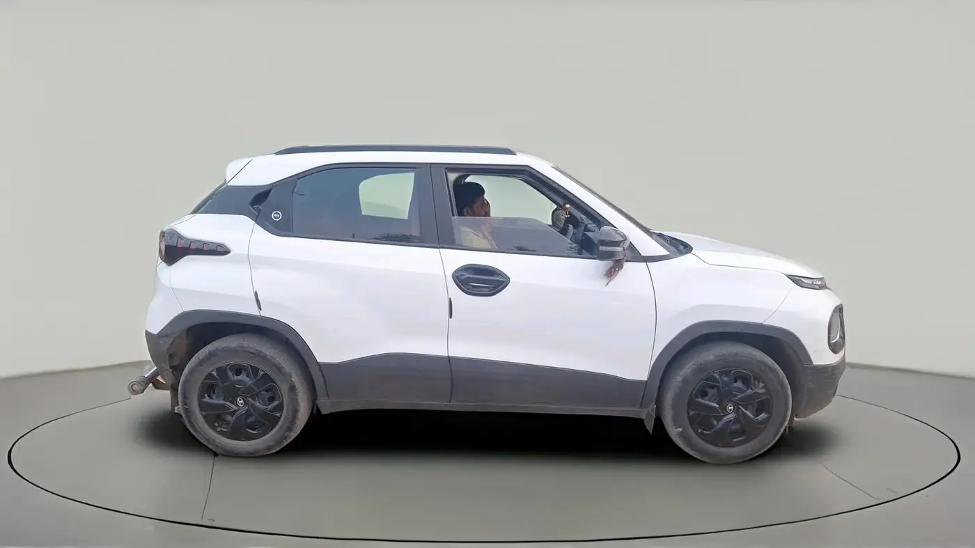 2023 Tata PUNCH PURE MT CNG, CNG, Manual, 90,136 km, exterior