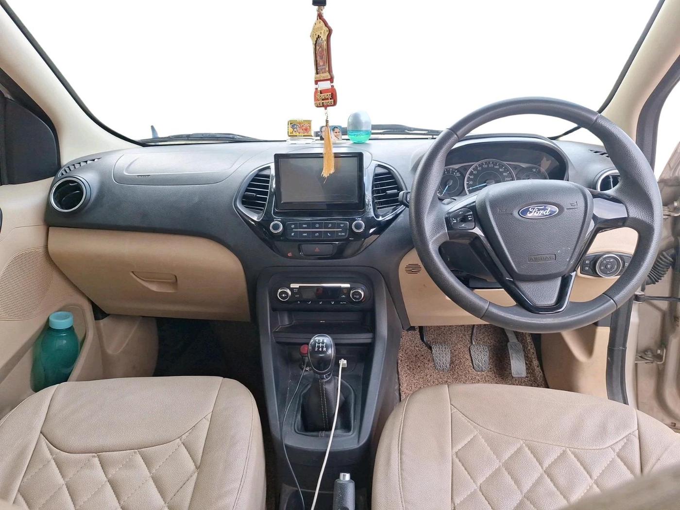 2019 Ford Figo Aspire TITANIUM 1.2 PETROL, Petrol, Manual, 30,345 km, interior