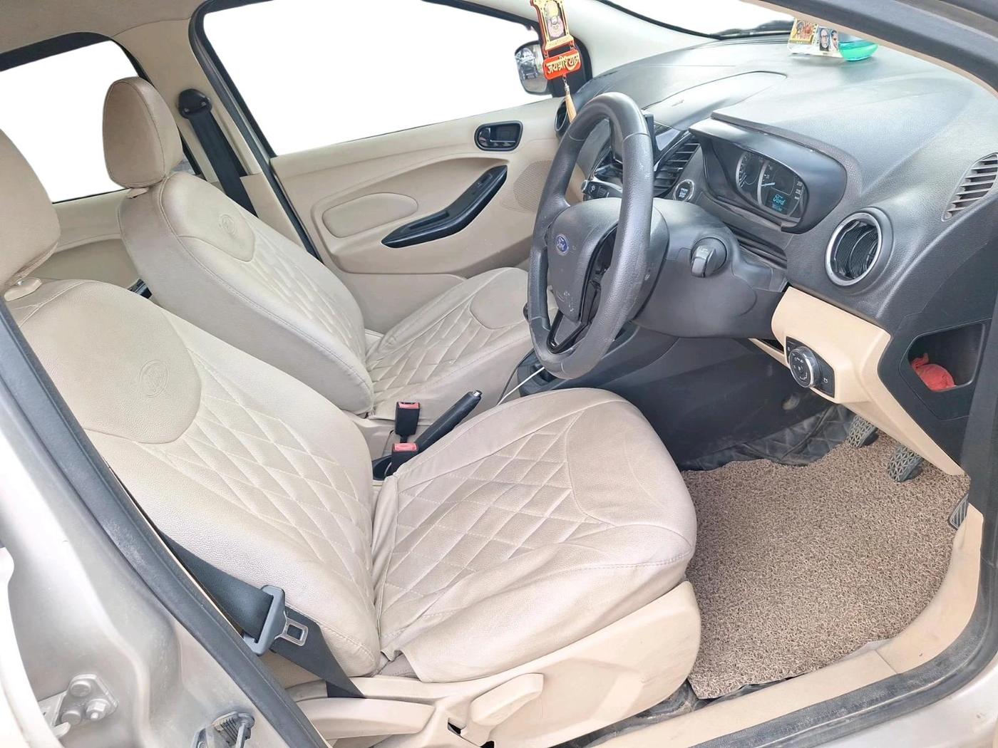2019 Ford Figo Aspire TITANIUM 1.2 PETROL, Petrol, Manual, 30,345 km, interior