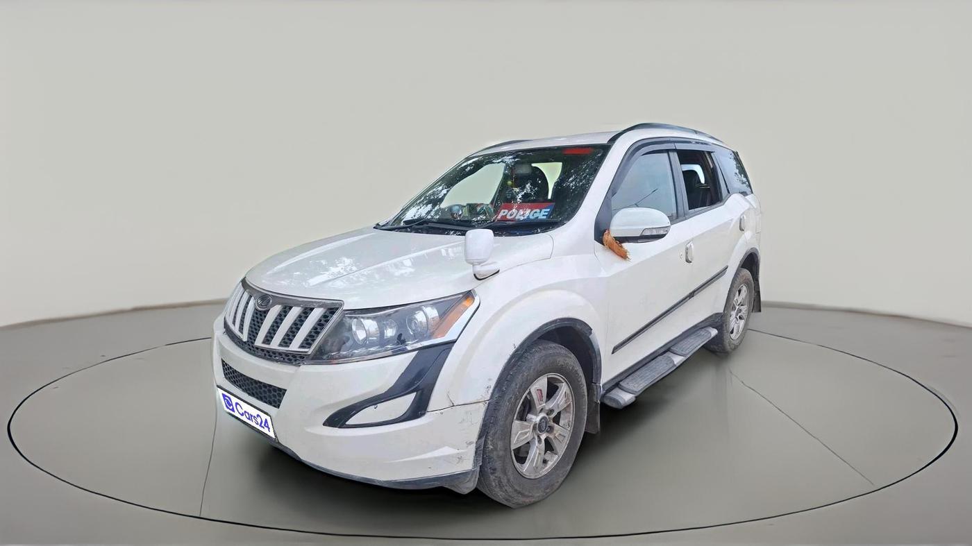 2012 Mahindra XUV500 W8, Diesel, Manual, 2,30,590 km, exterior