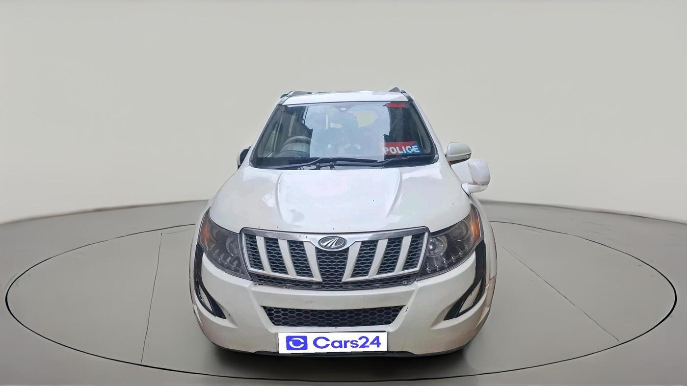 2012 Mahindra XUV500 W8, Diesel, Manual, 2,30,590 km, exterior