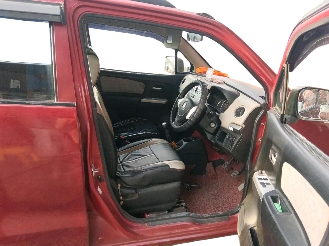 2014 Maruti Wagon R 1.0 VXI, CNG, Manual, 89,515 km, interior