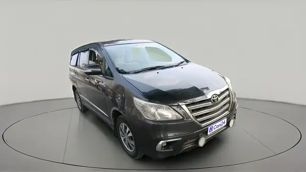 Used 2015 Toyota Innova 2.5 ZX 7 STR Manual | Cars24