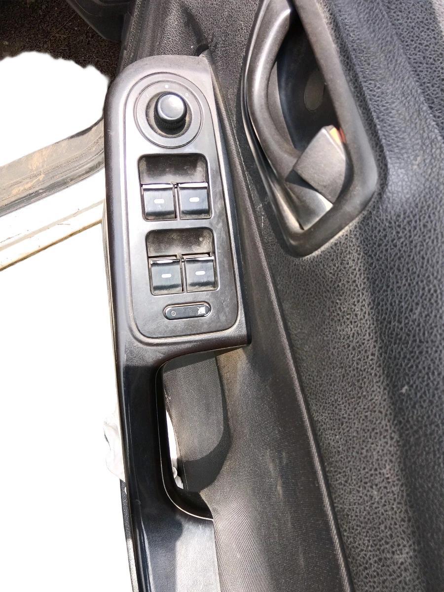2015 Tata Bolt XM QUADRAJET, Diesel, Manual, 1,74,928 km, interior