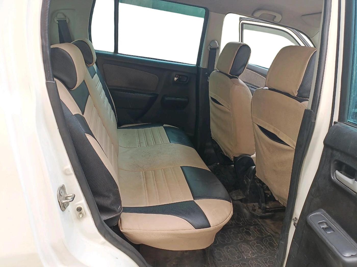 2016 Maruti Wagon R 1.0 LXI CNG, CNG, Manual, 1,40,147 km, interior