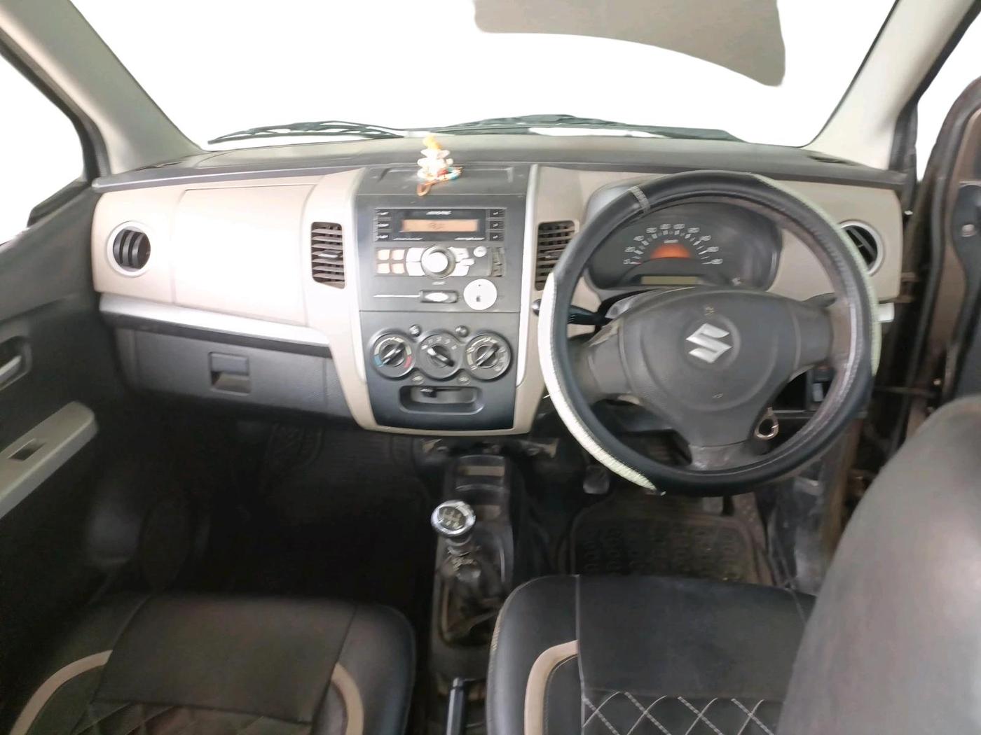 2015 Maruti Wagon R 1.0 LXI CNG, CNG, Manual, 88,185 km, interior