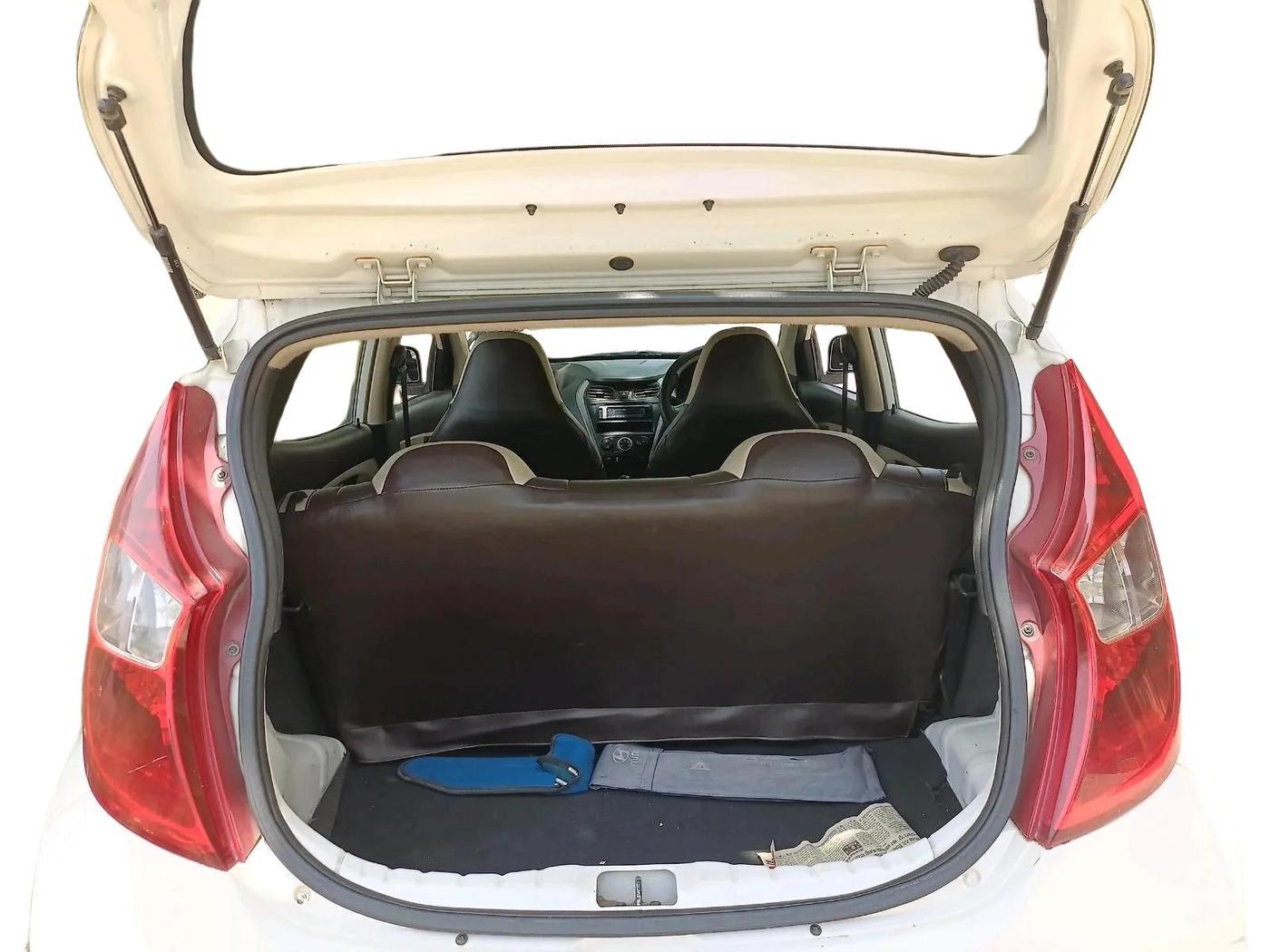 2014 Hyundai Eon ERA +, Petrol, Manual, 91,225 km, exterior