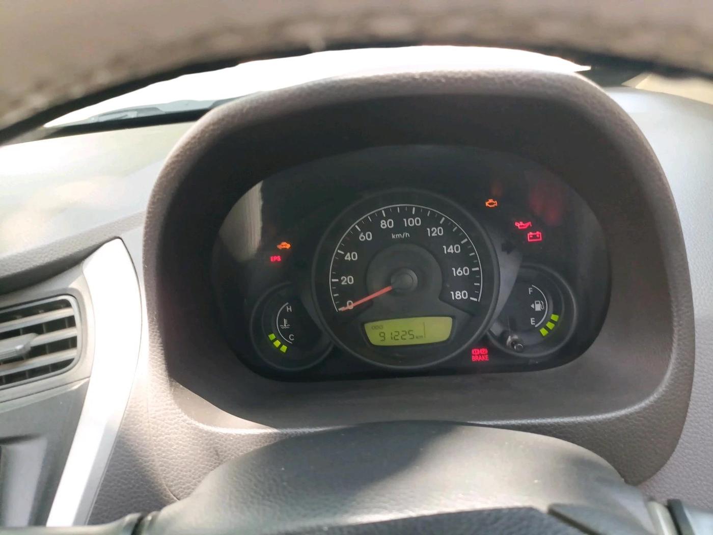 2014 Hyundai Eon ERA +, Petrol, Manual, 91,225 km, interior