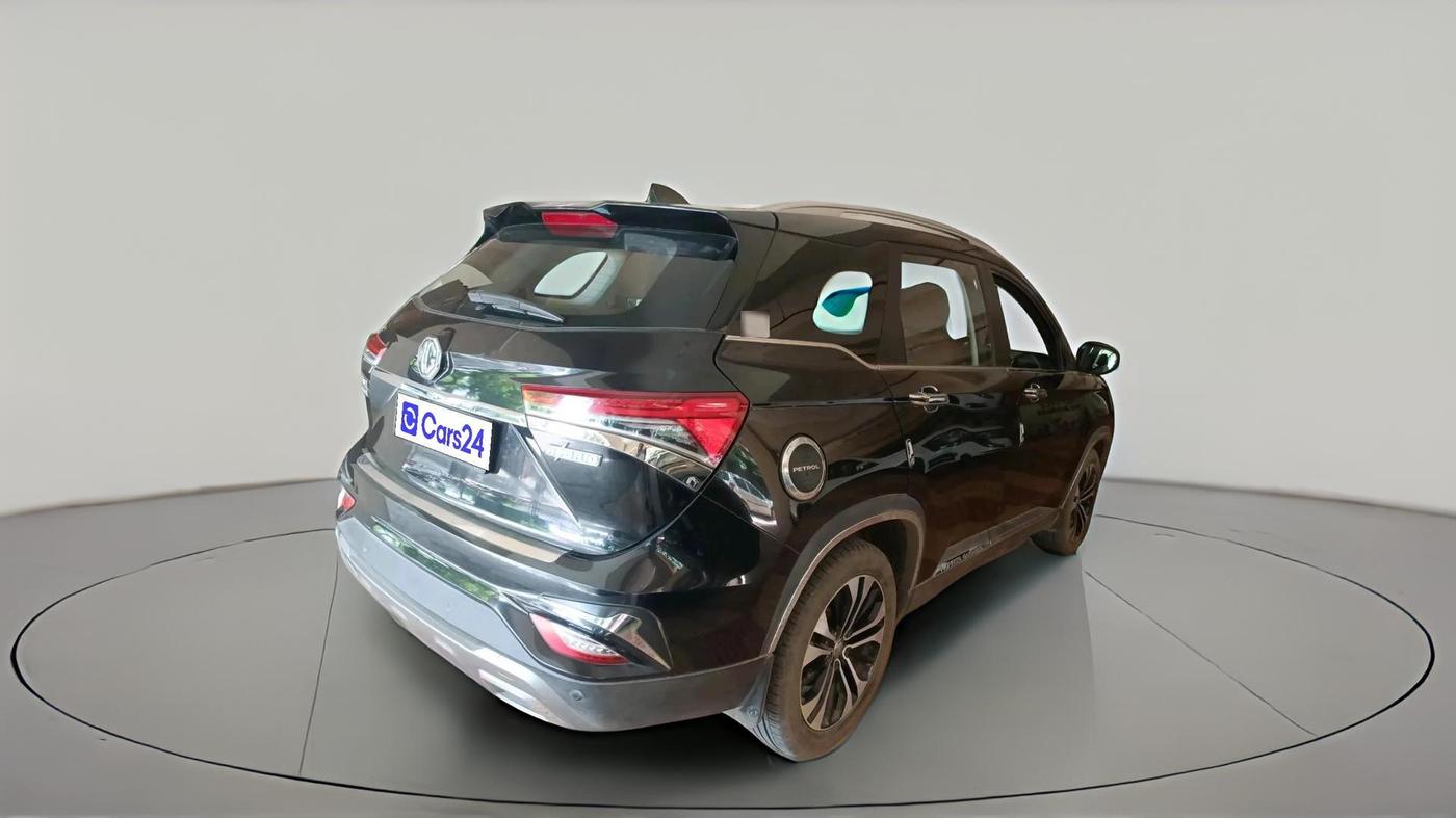 2022 MG HECTOR PLUS SHARP 1.5 PETROL TURBO HYBRID MT 6-STR, Petrol, Manual, 42,676 km, exterior