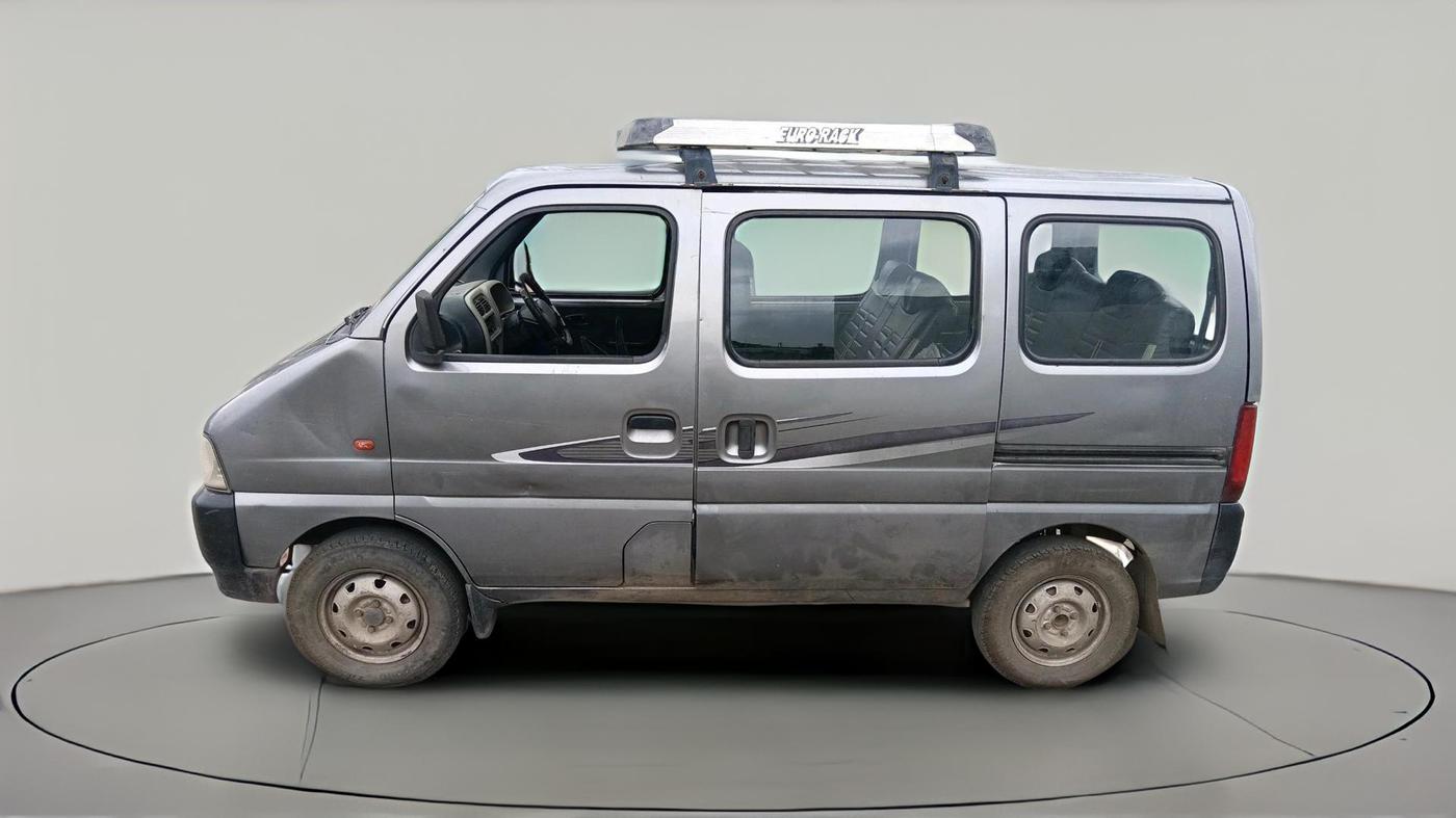 2017 Maruti Eeco 7 STR, Petrol, Manual, 1,55,181 km, exterior