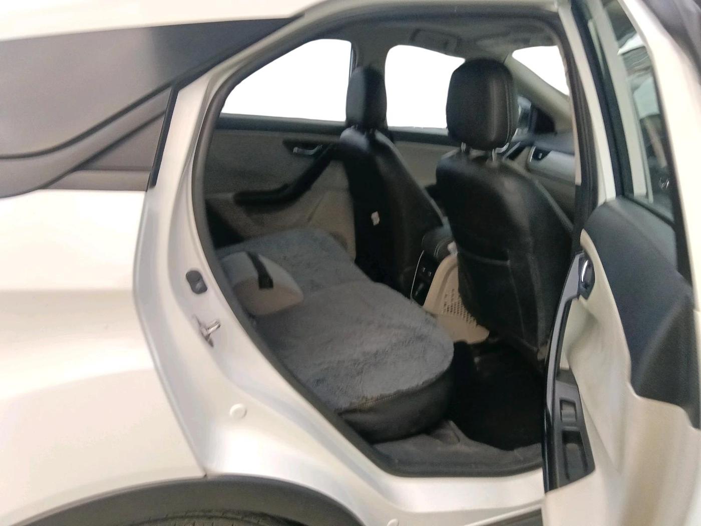 2023 Tata NEXON XZ PLUS DIESEL SUNROOF, Diesel, Manual, 91,951 km, interior