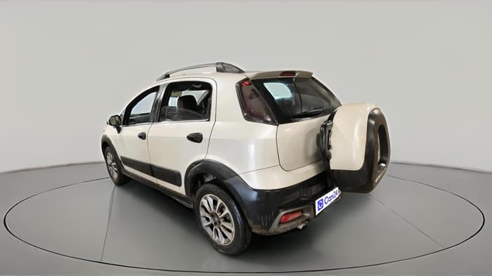 2015 Fiat Avventura EMOTION MULTIJET 1.3, Diesel, Manual, 1,28,481 km, exterior