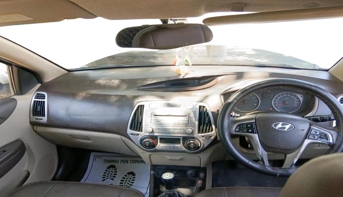 2011 Hyundai i20 ASTA 1.2, Petrol, Manual, 2,40,679 km, interior